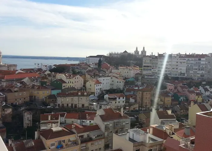 Lisbon Balcony Penthouse 15Th Floor
